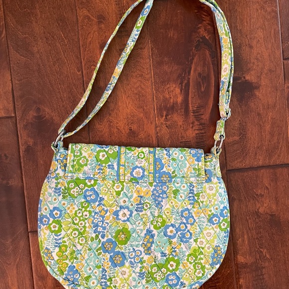 EUC Vera Bradley messenger style bag - Picture 3 of 4